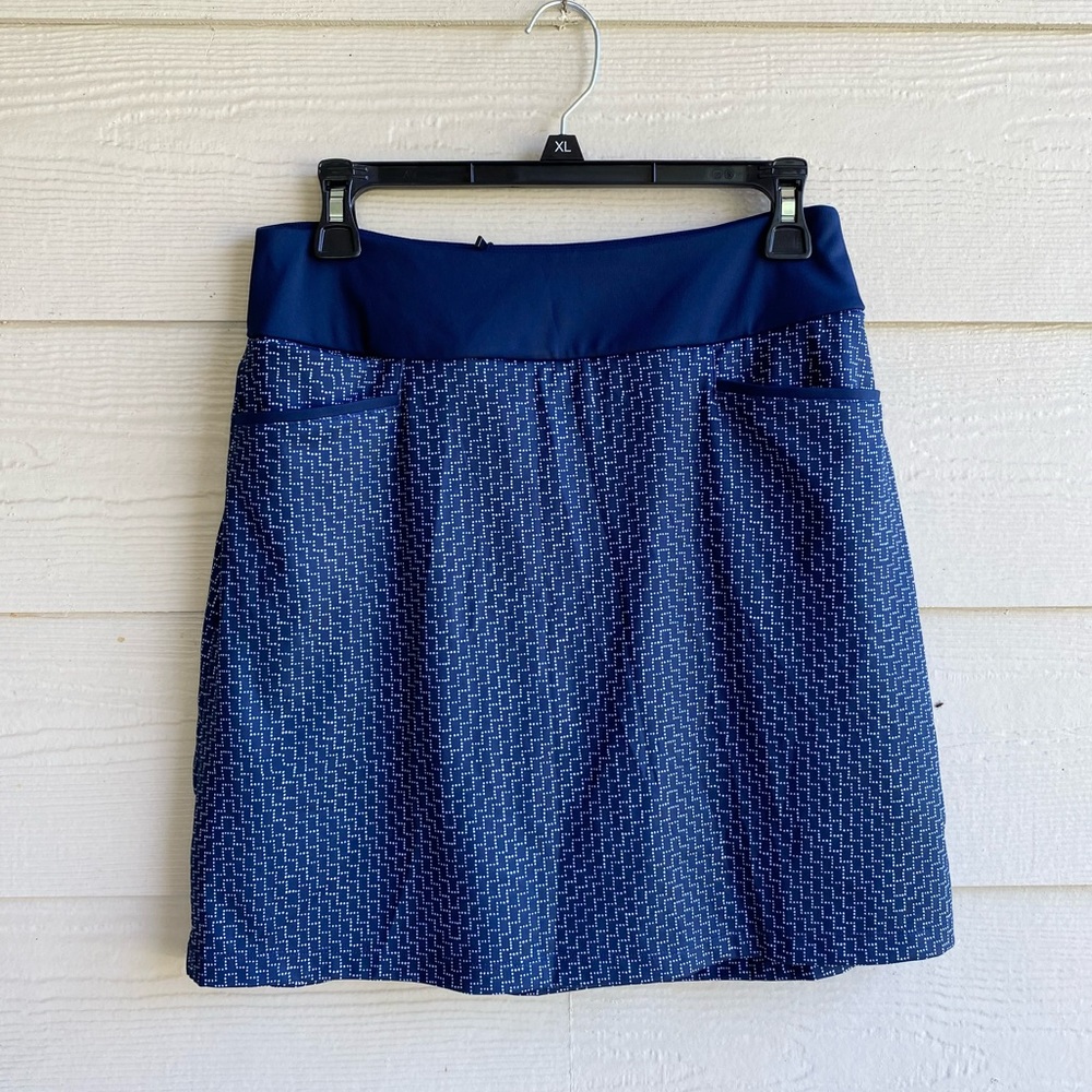 NWT ADIDAS Women Athletic SKORT | Zigzag pattern designs - Size (S/L) Na…